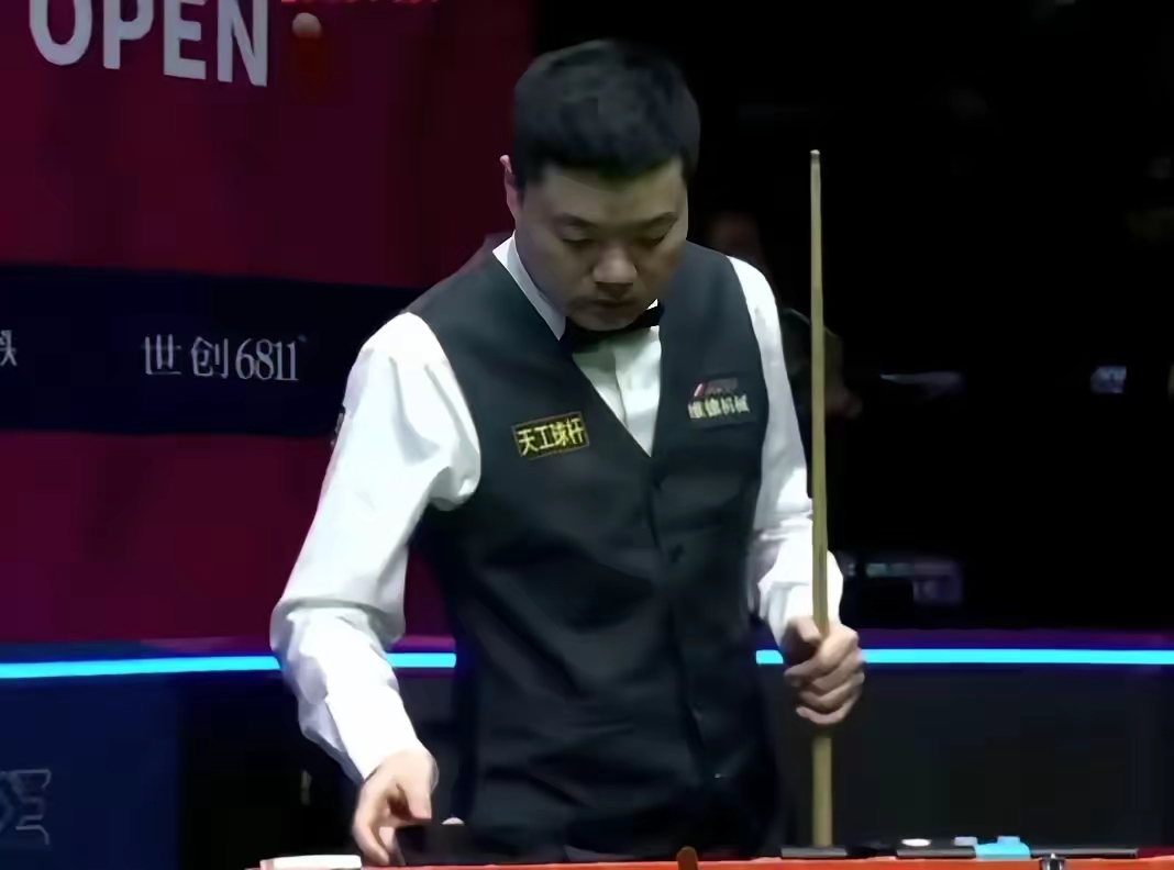 丁俊晖击败老对手塔图姆，晋级之路一路高歌