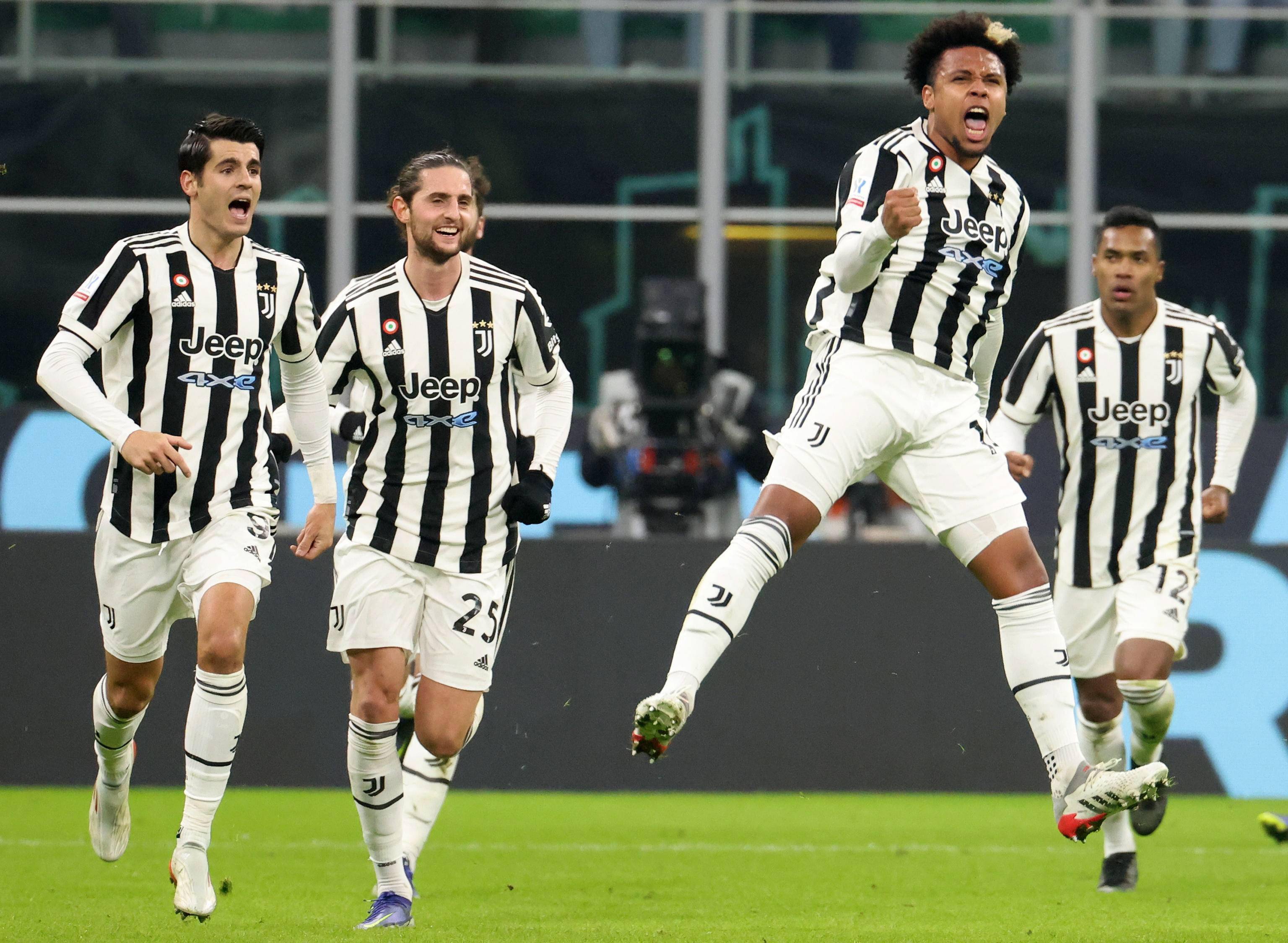 开云手机登录入口-莱万多夫斯基遭遇七持续失利,尤文图斯教练压力巨大!